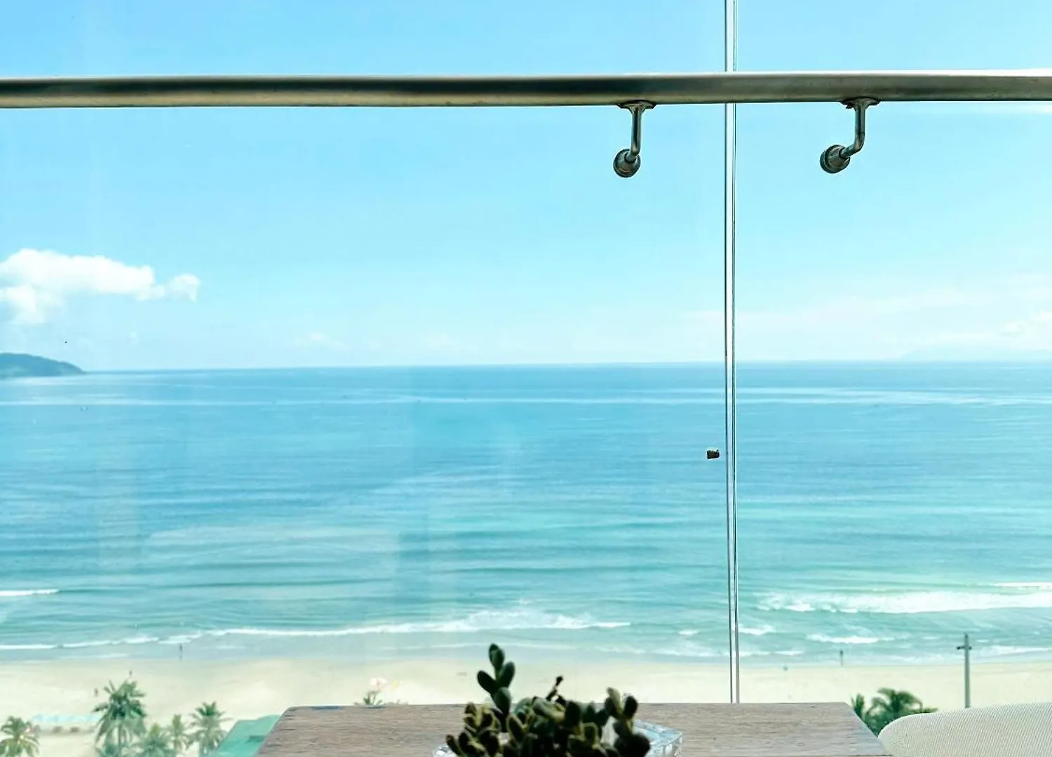 Ocean View Lux Stu In A La Carte Da Nang Aparthotel