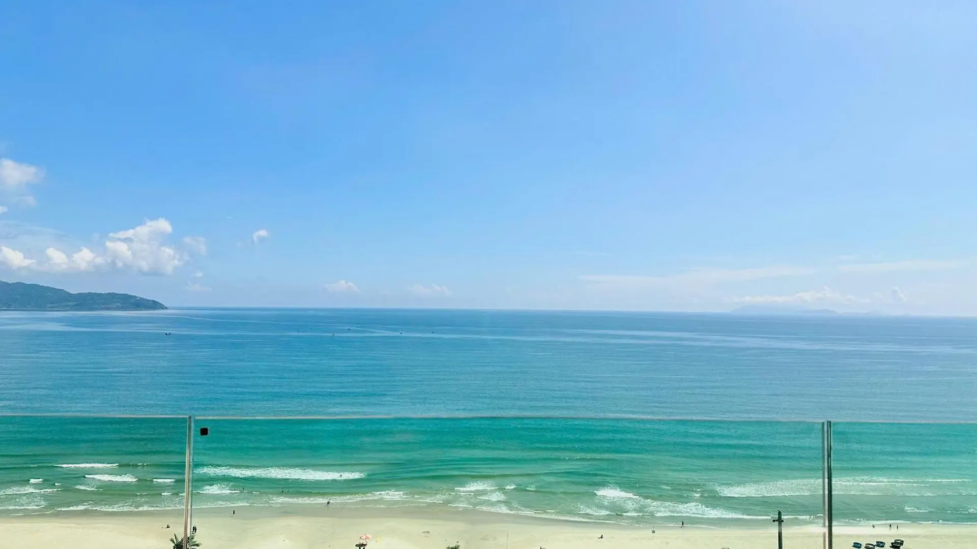 Ocean View Lux Stu In A La Carte Da Nang Aparthotel Vietnam